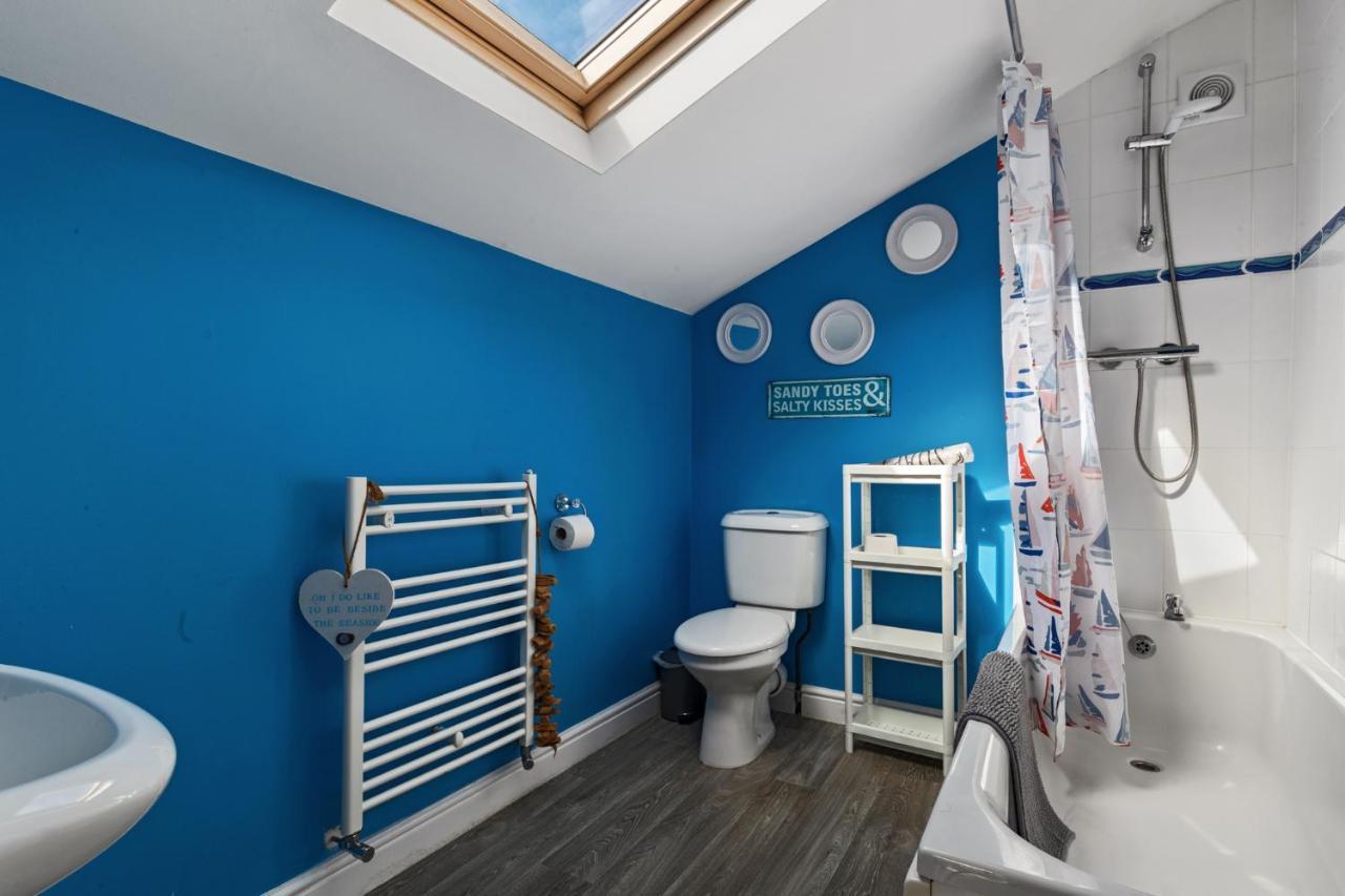 Ocean Cottage - Walk To Beach Countryside Views Saundersfoot Bagian luar foto